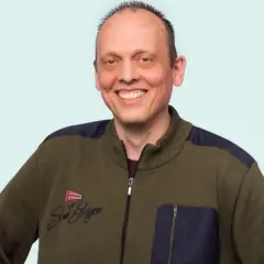 Frank van der kuyl 1