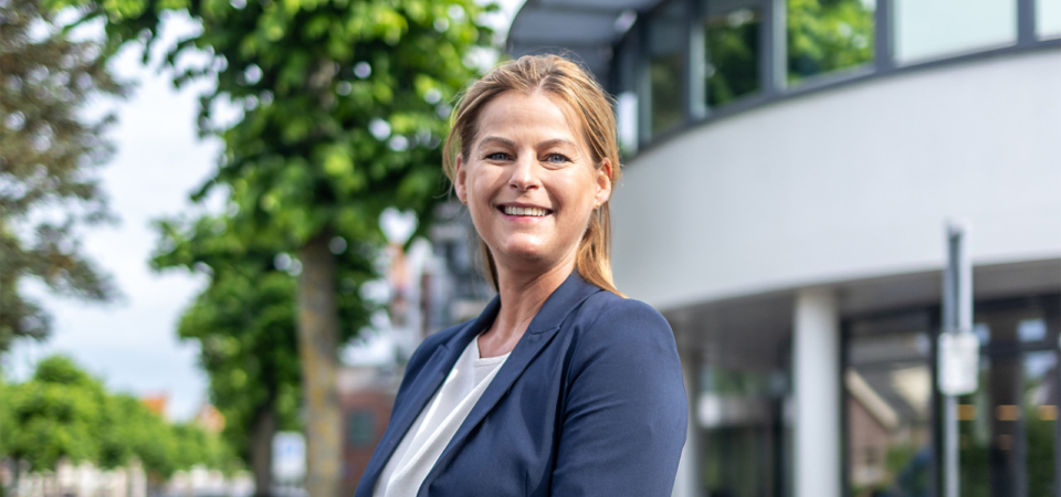 Durf te kijken naar de mens achter de papieren