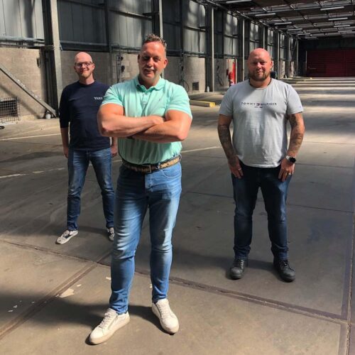 Bruce Ilmer, Bas van der Veer en Dennis Mulder transport en inzamelen. Gemeente Utrecht