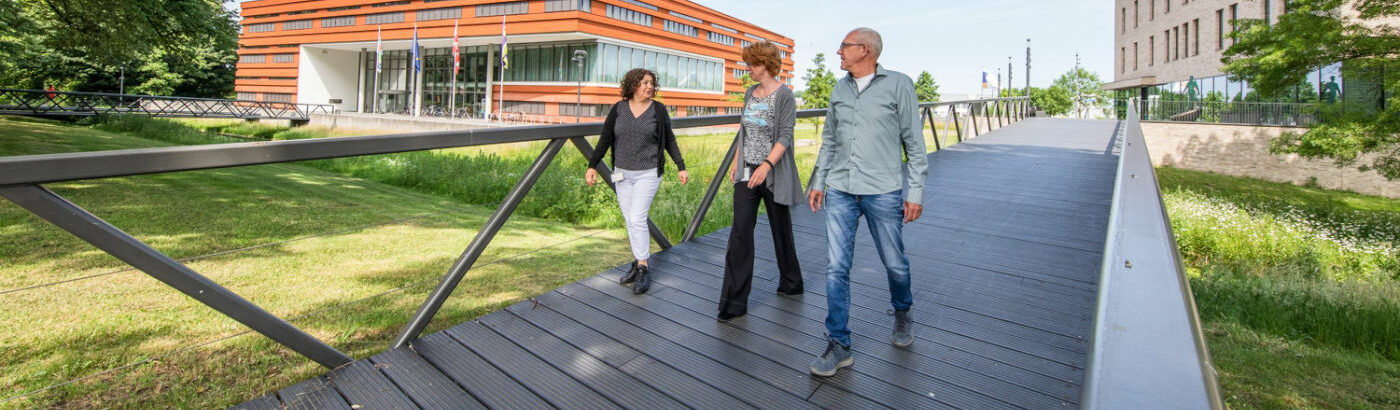 Waalwijk-buiten-drie-personen-1400