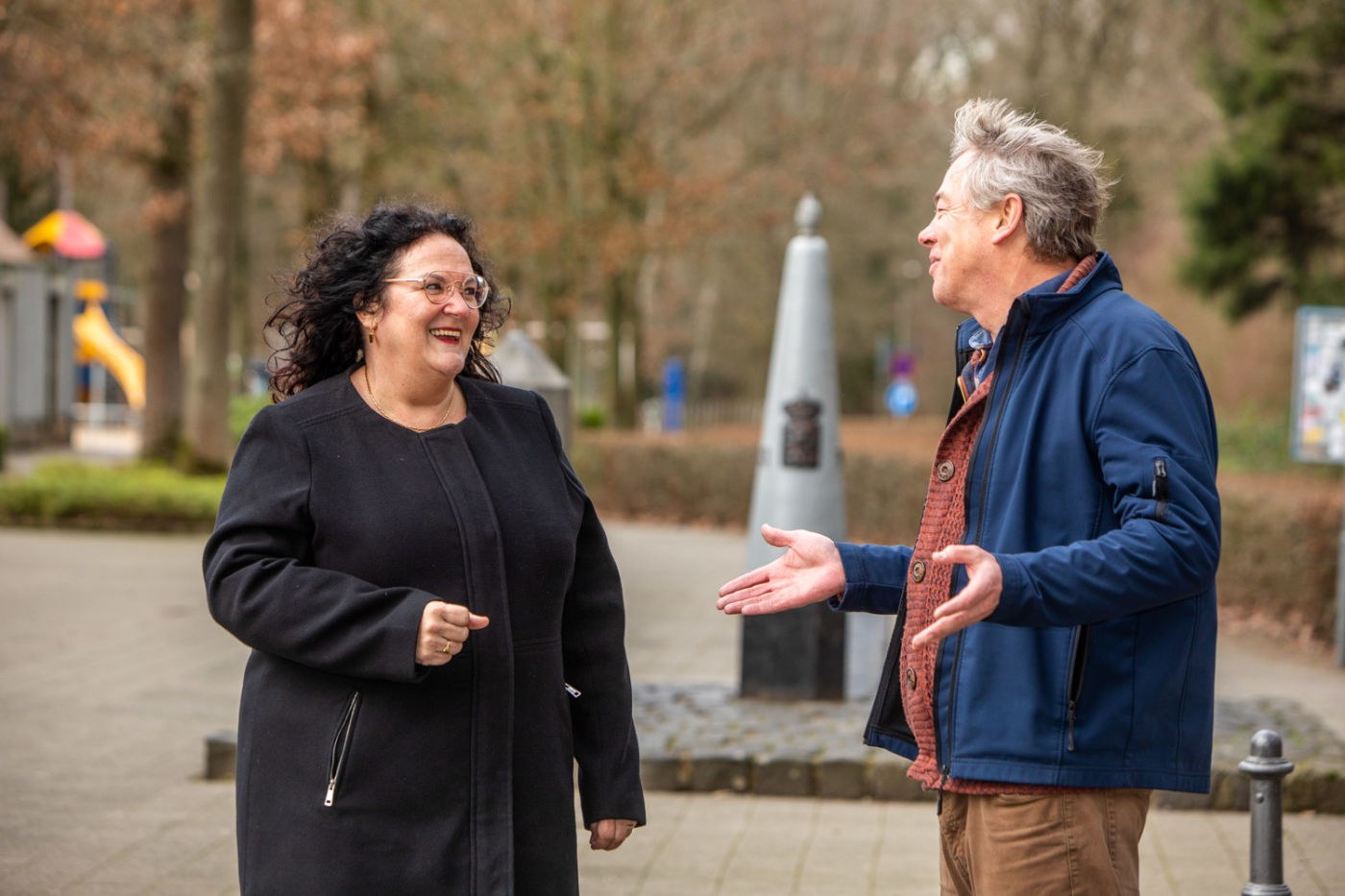 Gesprek-buiten-vaals